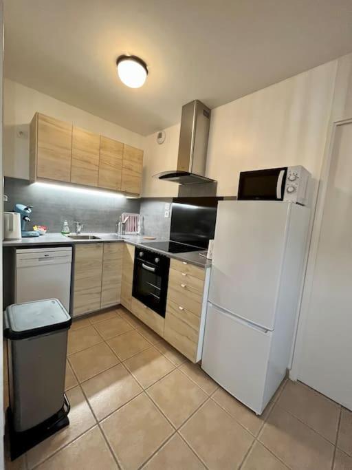 Superbe Appartement - Dabnb Λιμόζ Εξωτερικό φωτογραφία
